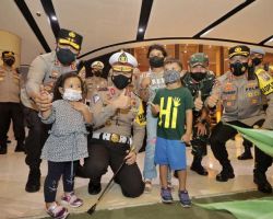 Spesial Natal dan Tahun Baru, Kapolda Jatim Cek Tempat Publik