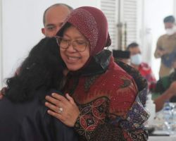 HKSN di Bangka Belitung, Tri Rismaharini Serahkan Bantuan Atensi