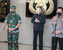 Optimalkan Sinergitas TNI - Polri, KSAD Kunjungi Kapolri