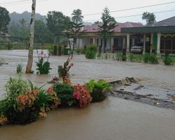 Hujan Deras Sungai Mezawa Meluap, 40 Rumah di Nias Terendam