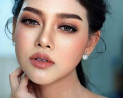 Tren Riasan “Peach”, Berikan Kesan Segar di Wajah.