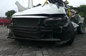 Honda Civic Disambar Kereta Api di Pasuruan, 4 Penumpang Tewas