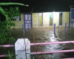 Gara-gara Sungai Cipalebuh Meluap 31 Rumah Warga Garut Terendam