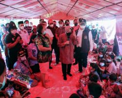 Mensos Risma Tinjau Lokasi Longsor di Deli Serdang, Sumatera Utara