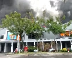  Pabrik Kacang Dua Kelinci di Kudus Terbakar, Asap Membumbung dari Sisi Selatan