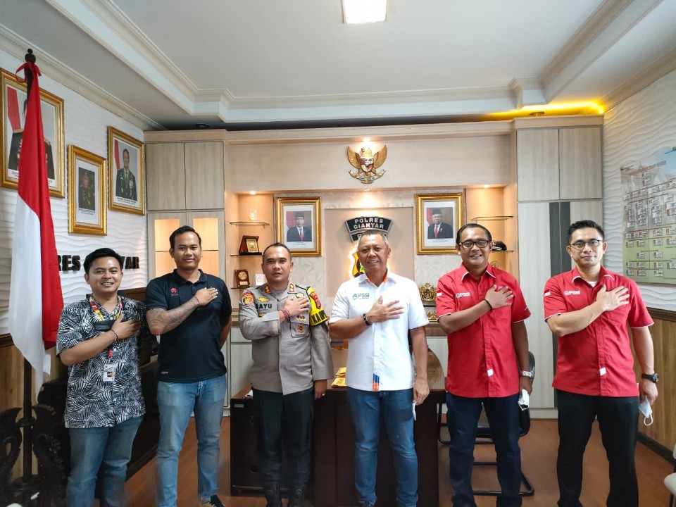 Polri Beri Izin Uji Coba Liga 1 Dengan Penonton Kapasitas Terbatas 