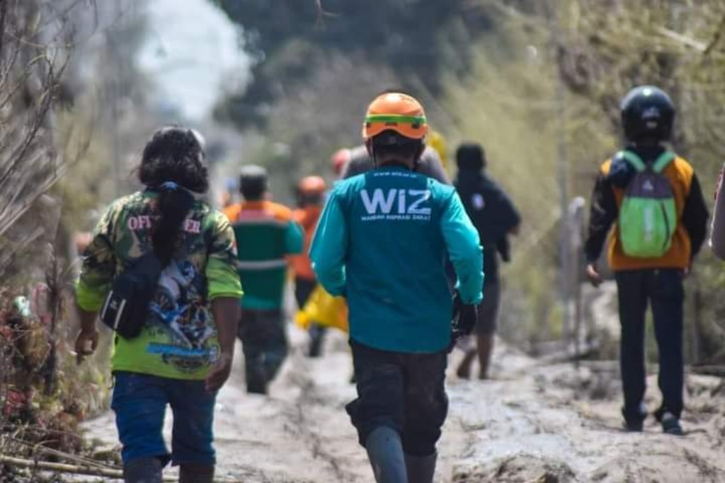 Semeru Erupsi Lagi, Warga Lari Tunggang Langgang