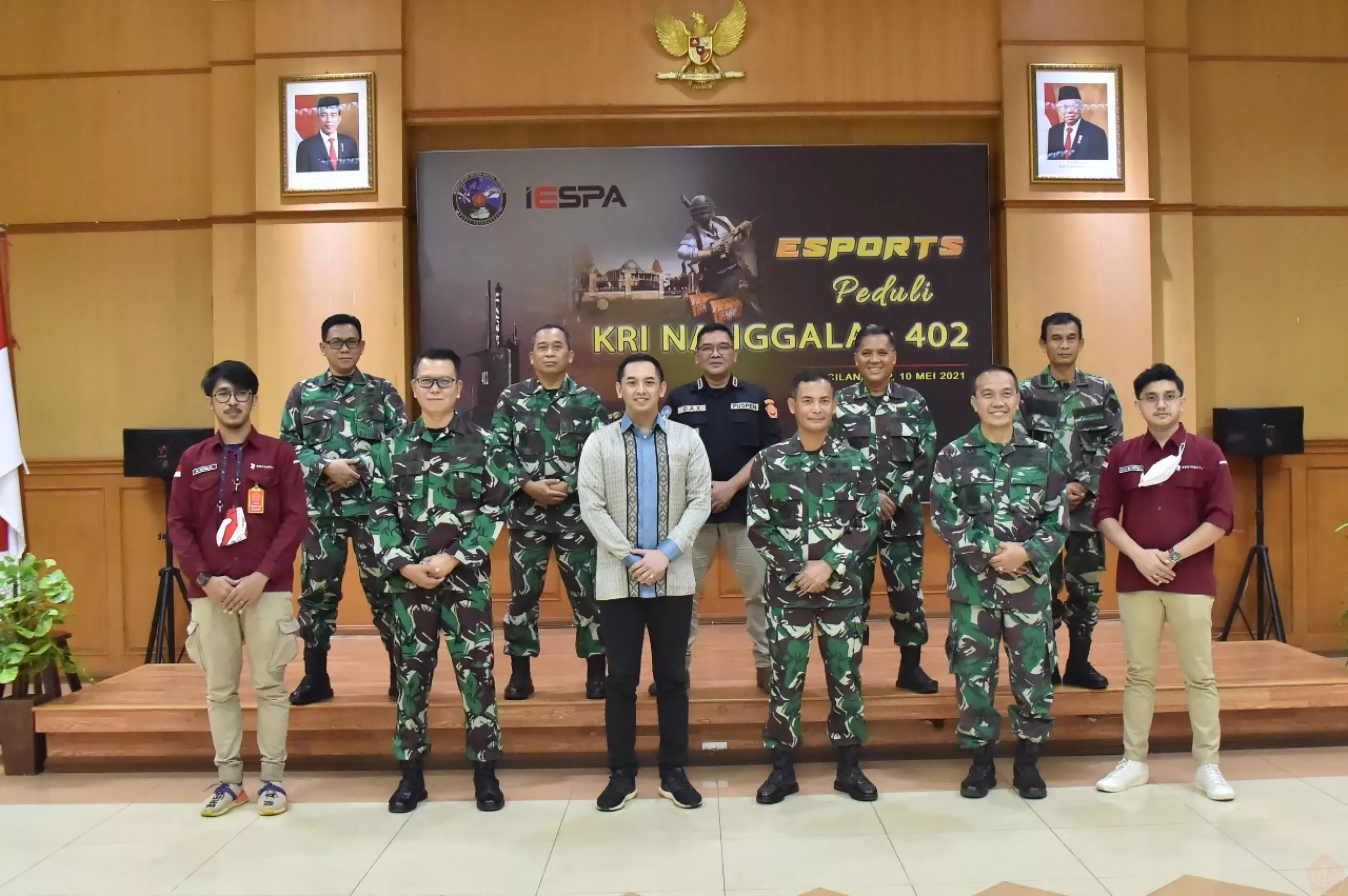 IESPA Serahkan Donasi Kepada Keluarga Awak KRI Nanggala 402