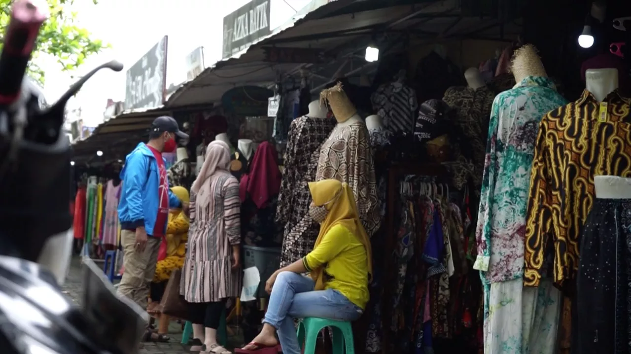 Larang Mudik, Ganjar Dorong Pedagang Oleh-oleh Berdagang Secara daring