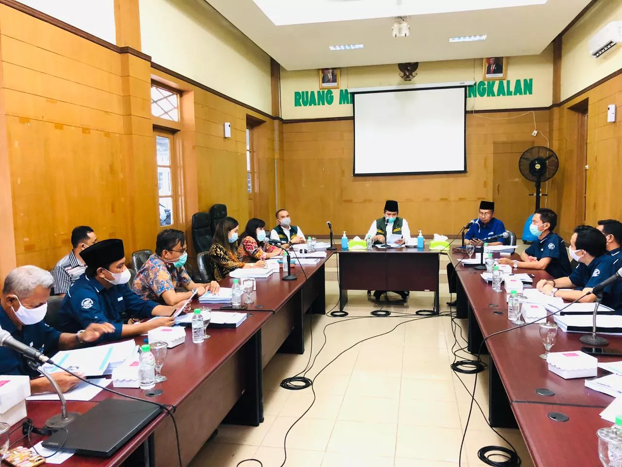 Bupati Rombak Jajaran Direksi dan Komisaris BUMD Sumber Daya