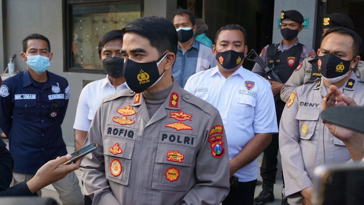 Peduli Covid-19, Polresta Mojokerto Vaksinasi Tahanan