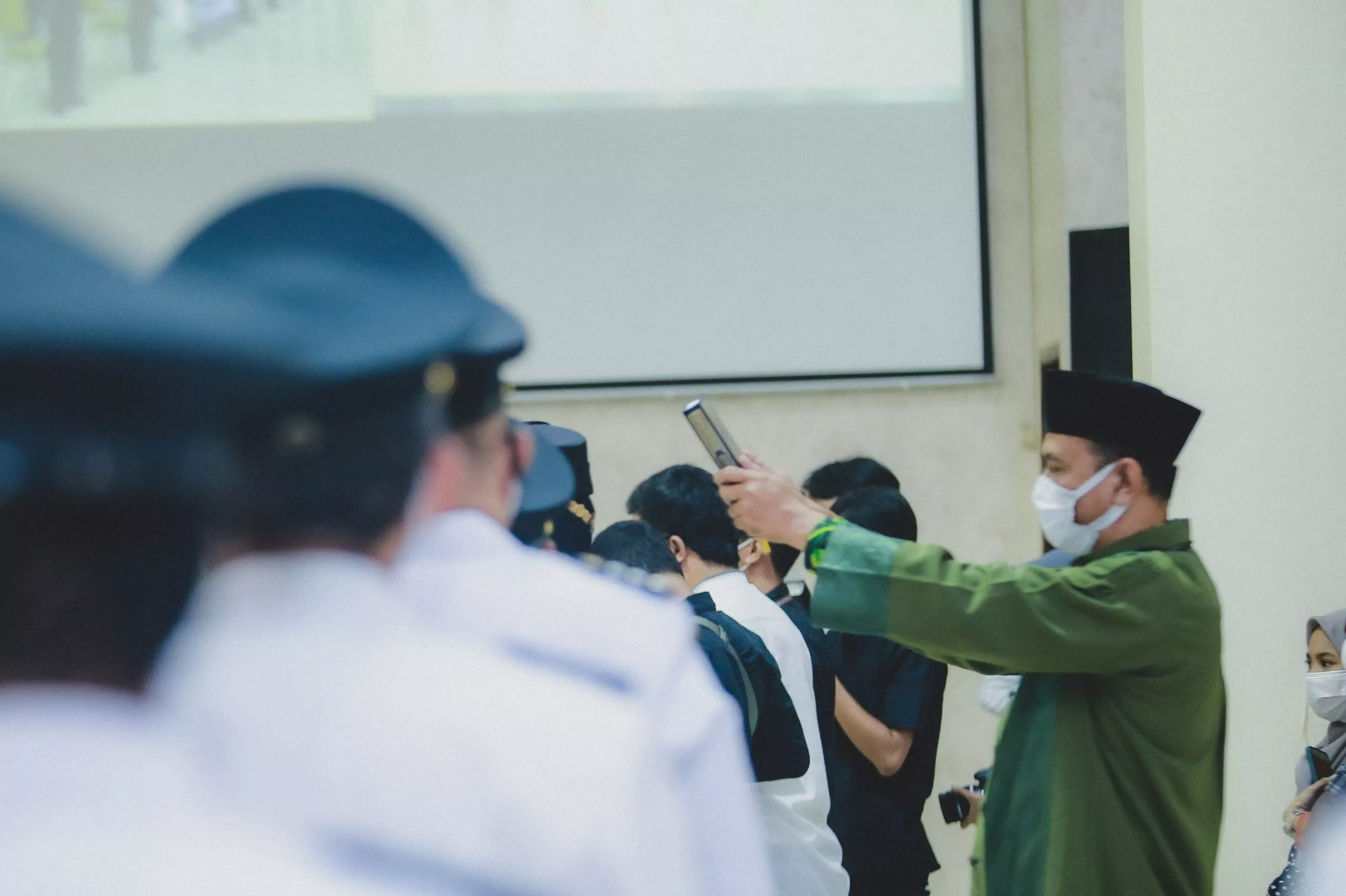 Hendy Siswanto Lantik 132 Pejabat Administator dan Pengawas di Pemkab Jember