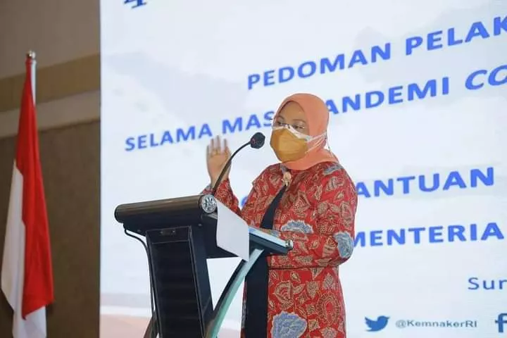 Kemnaker: Setengah Tahun Pandemi, Indonesia Mampu Cegah PHK dengan Subsidi