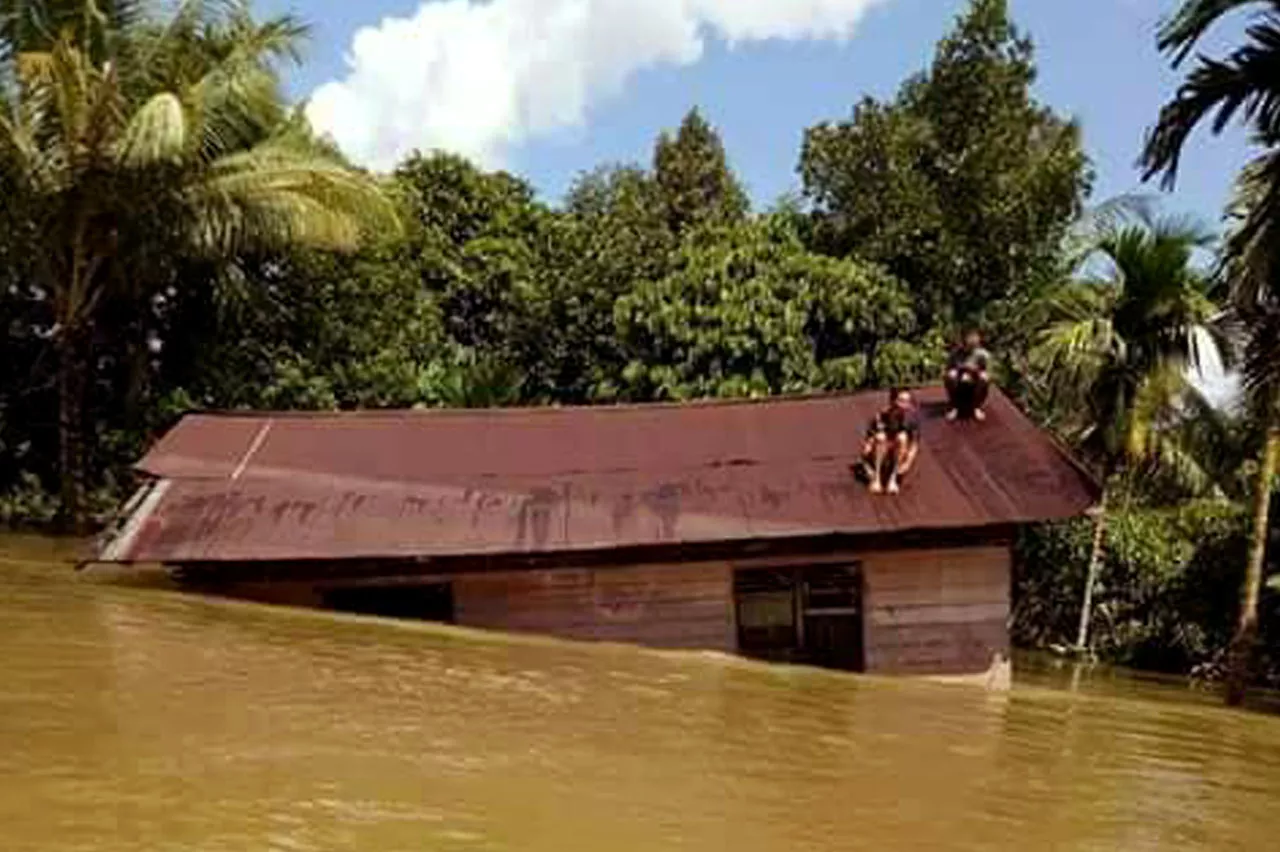 Banjir Kalteng Berangsur Surut, Namun Masyarakat Diminta Tetap Waspada