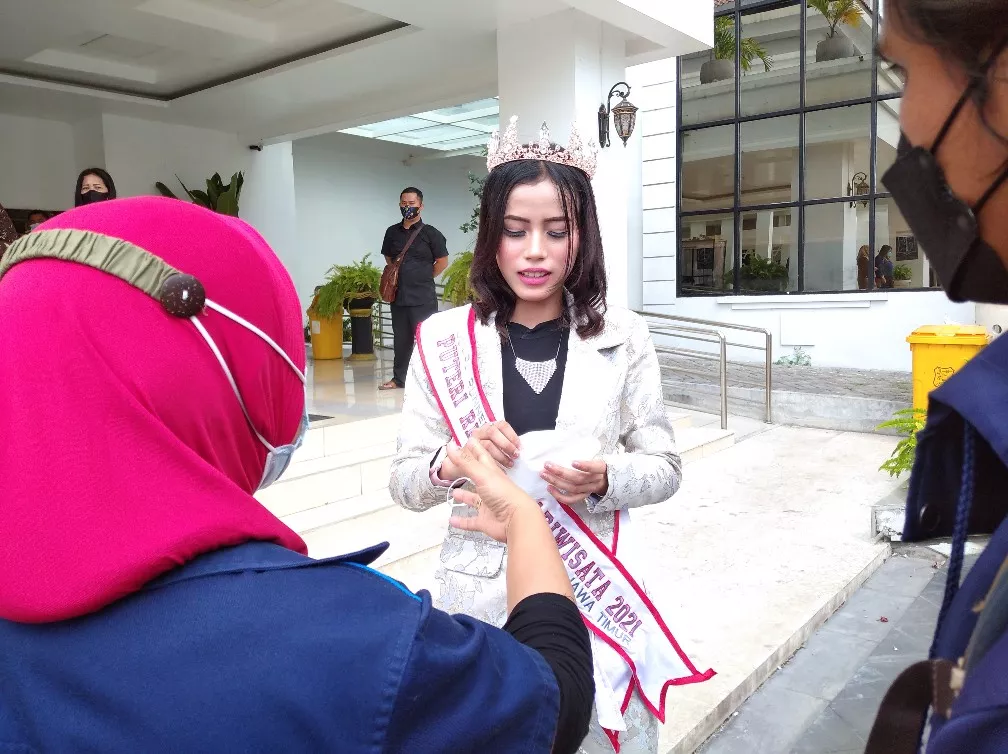 Maju ke Ajang Pemilihan Putri Remaja Indonesia, Lili Tak Boleh Sombong