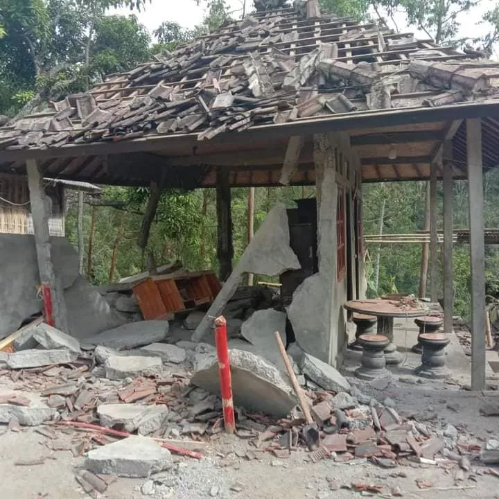Update Terkini, 243 Rumah Terdampak Gempa di Karangasem Rusak Berat
