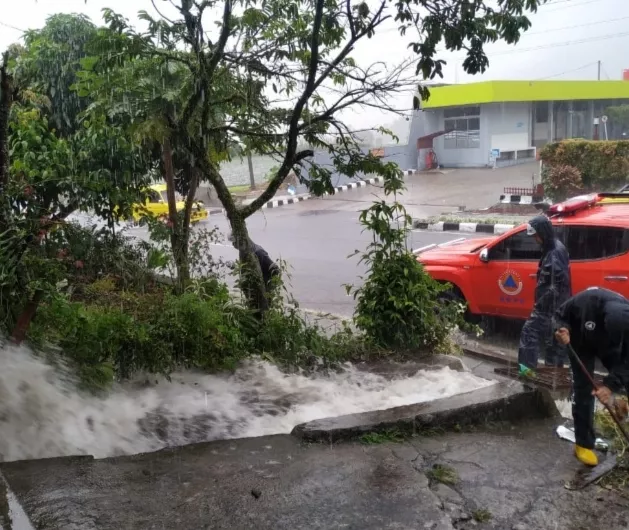 Hujan di Sumbar Membuat 120 Rumah di 2 Kecamatan Terendam Banjir