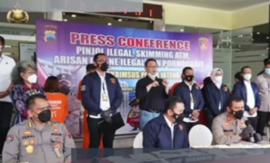 Polda Jateng Ringkus Debt Collector dan Direktur PT AKS Selaku Pelaku Pinjol