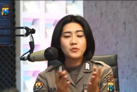 Tayangan Video, Pengen Jadi Polisi Harus Belajar, Jangan Nyogok