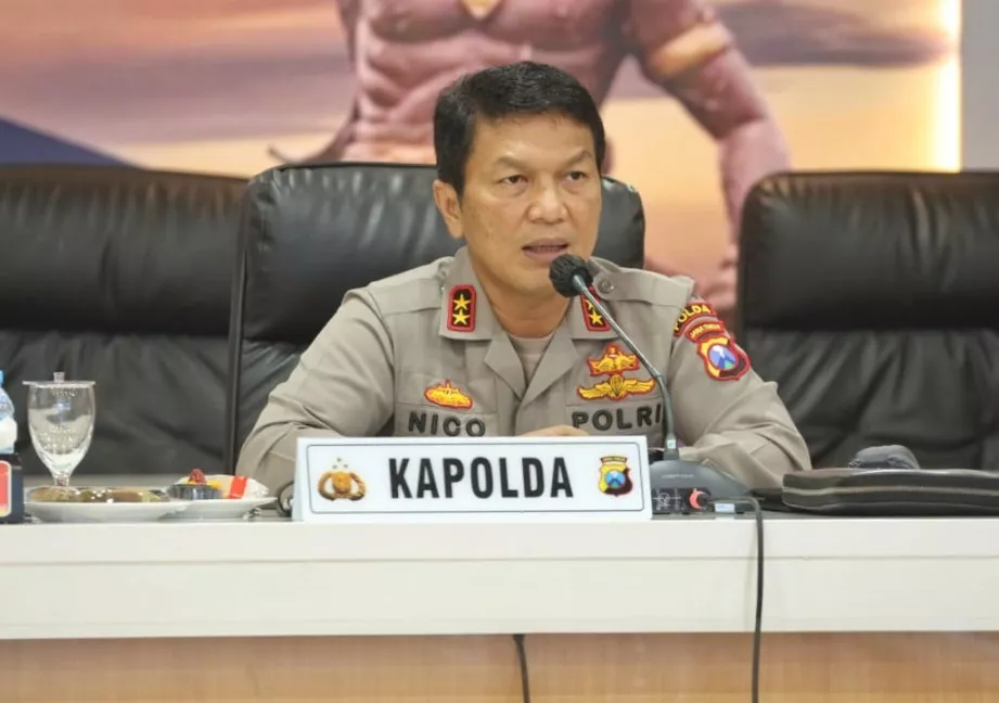 Kapolda Jatim Gelar Vicon Pemberian Penghargaan kepada Kapolresta Malang Kota
