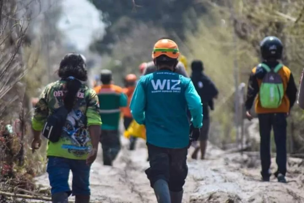 Semeru Erupsi Lagi, Warga Lari Tunggang Langgang