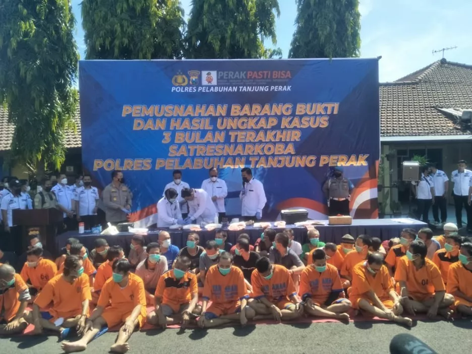 Polres Pelabuhan Tanjung Perak Surabaya Musnahkan 6,5 Kg Narkoba