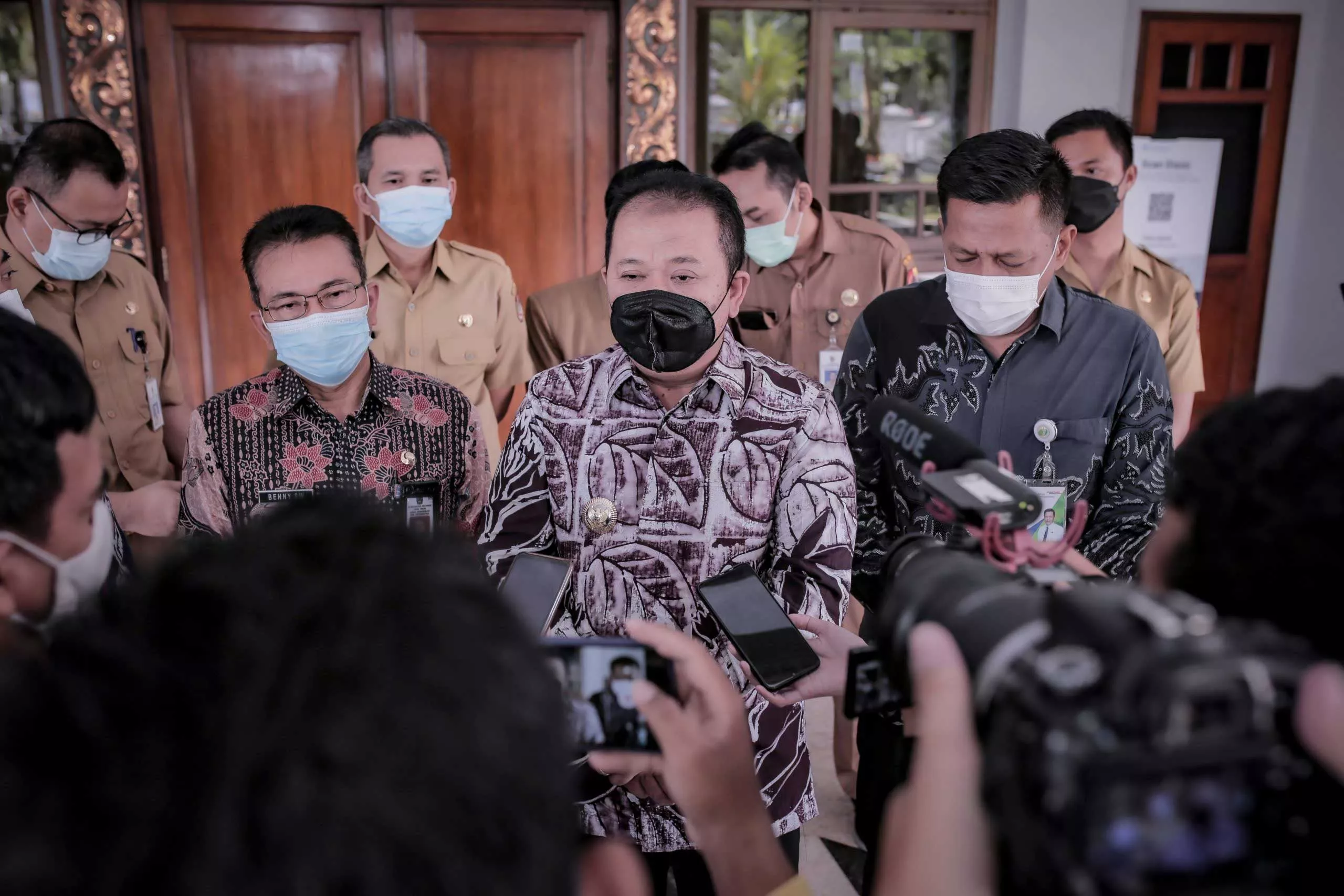 Bupati Jember Raih Juara 1 Paritrana Awards se Jawa Timur