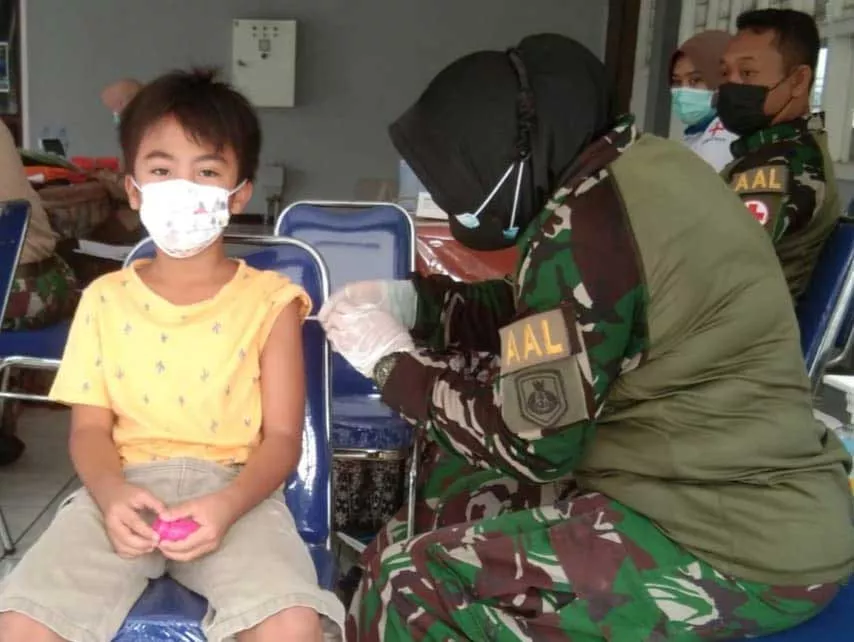 Penghujung Tahun, Vaksinator Akademi Angkatan Laut Tetap Beraksi