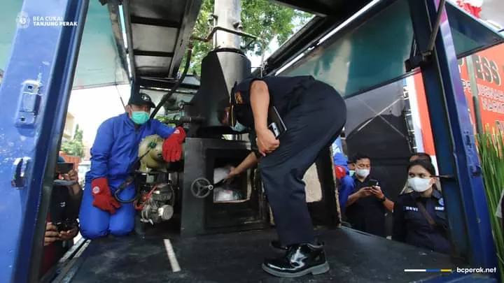 Bea Cukai Tanjung Perak Musnahkan Sabu Sebanyak 31,4 Kilogram
