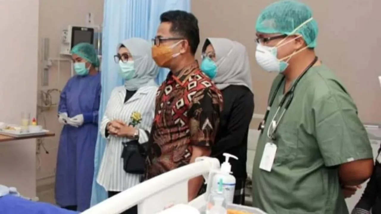 37 Korban Laka Balikpapan Masih di RS, Wali Kota Sambangi Pasien