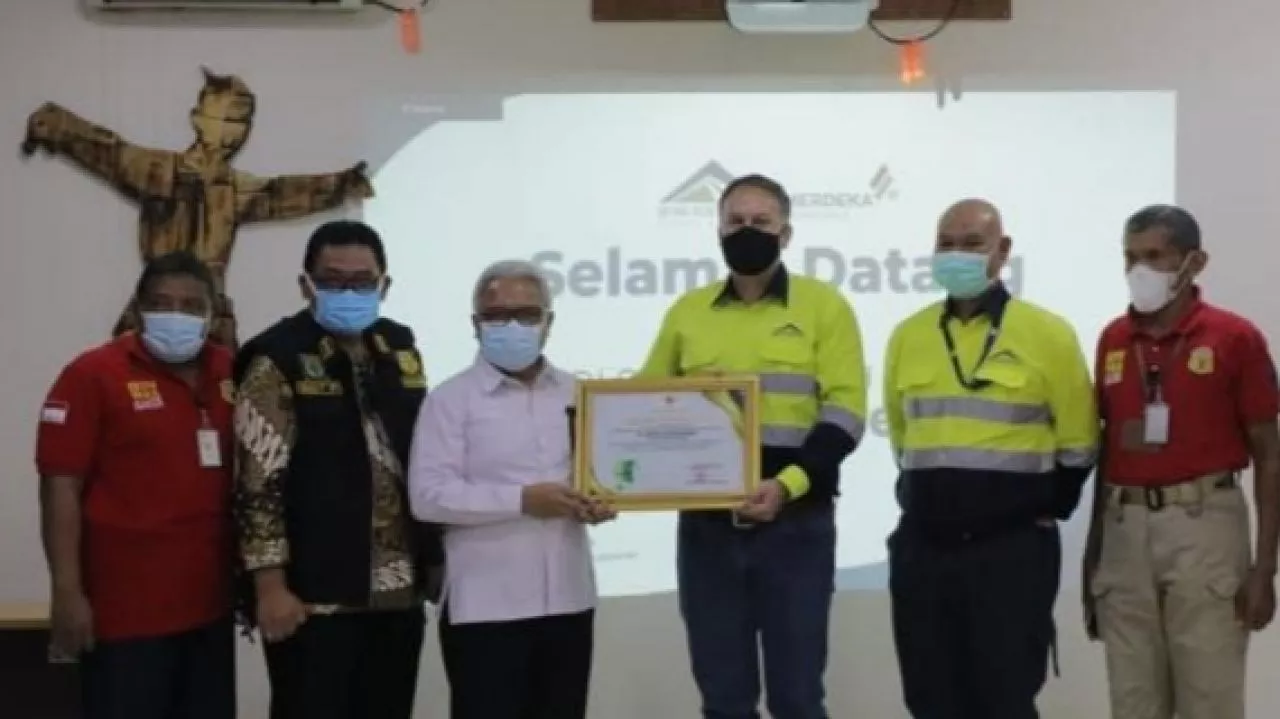 PT Bumi Suksesindo Kembali Terima Penghargaan Zero Accident