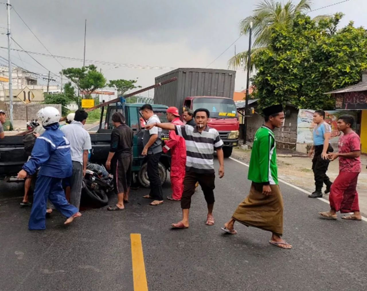 Laka Motor Lawan Pick Up di Sampag, Satu Korban Tewas