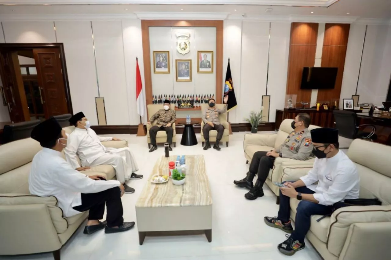 Kapolda Jatim Dapat Kunjungan dari Ketua BPNU