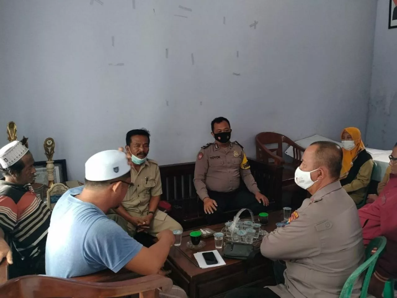 Bangunan PAUD dan TK Disegel, Polres Probolinggo Turun Tangan