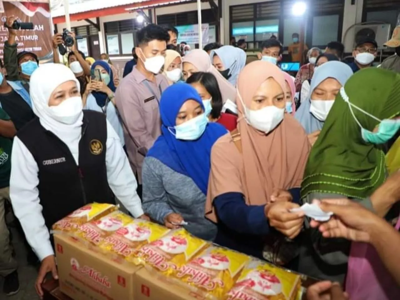 Khofifah: Kebijakan HET Minyak Goreng Dorong Daya Beli Masyarakat