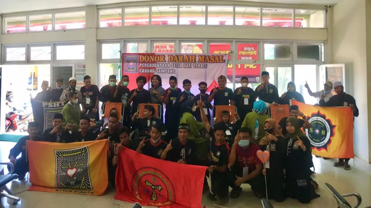 Peringati Usia Satu Abad, PSHT Cabang Sampang Gelar Donor Darah