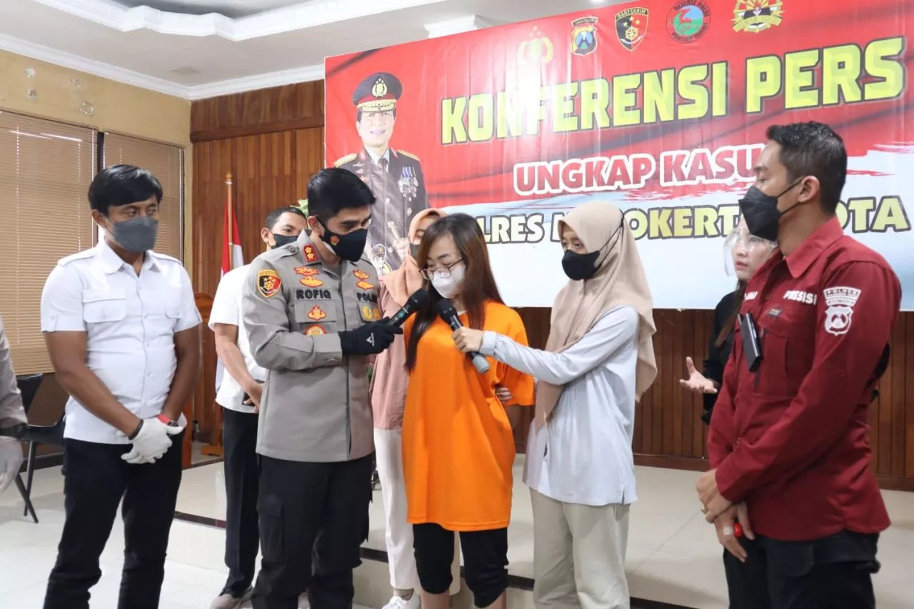 Tersangkut Penipuan, Perempuan Cantik di Mojokerto Diringkus Polisi