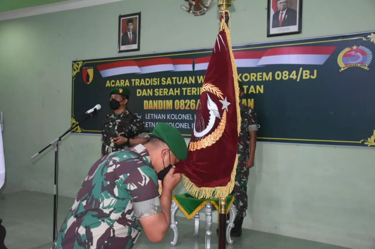 Danrem 084/BJ pimpin Sertijab Dandim 0826/Pamekasan.