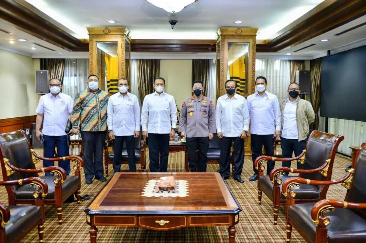 Ciptakan Iklim Investasi, Kapolri Audensi Dengan Kadin