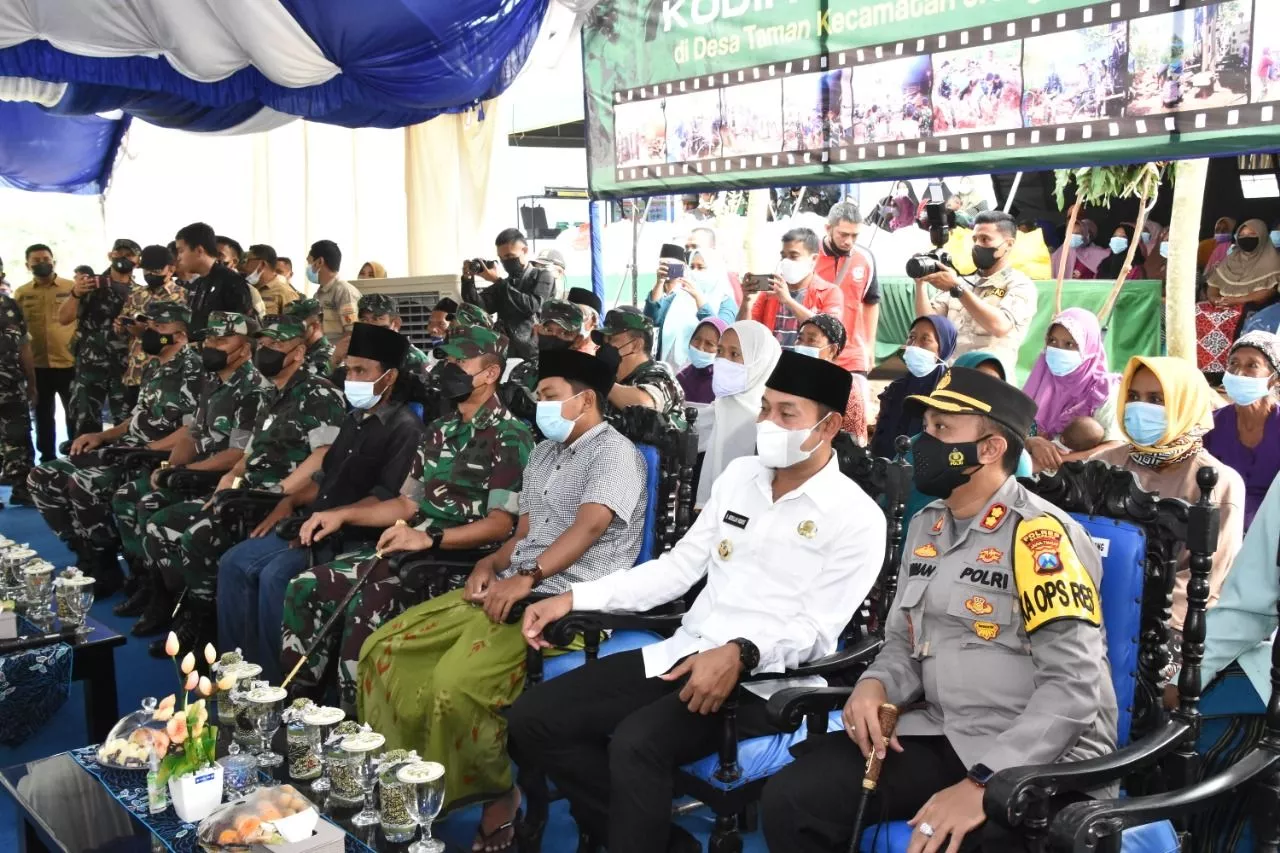 Danrem 084 Bhaskara jaya Mendampingi Kunjungan Kerja Pangdam V Brawijaya di Sampang