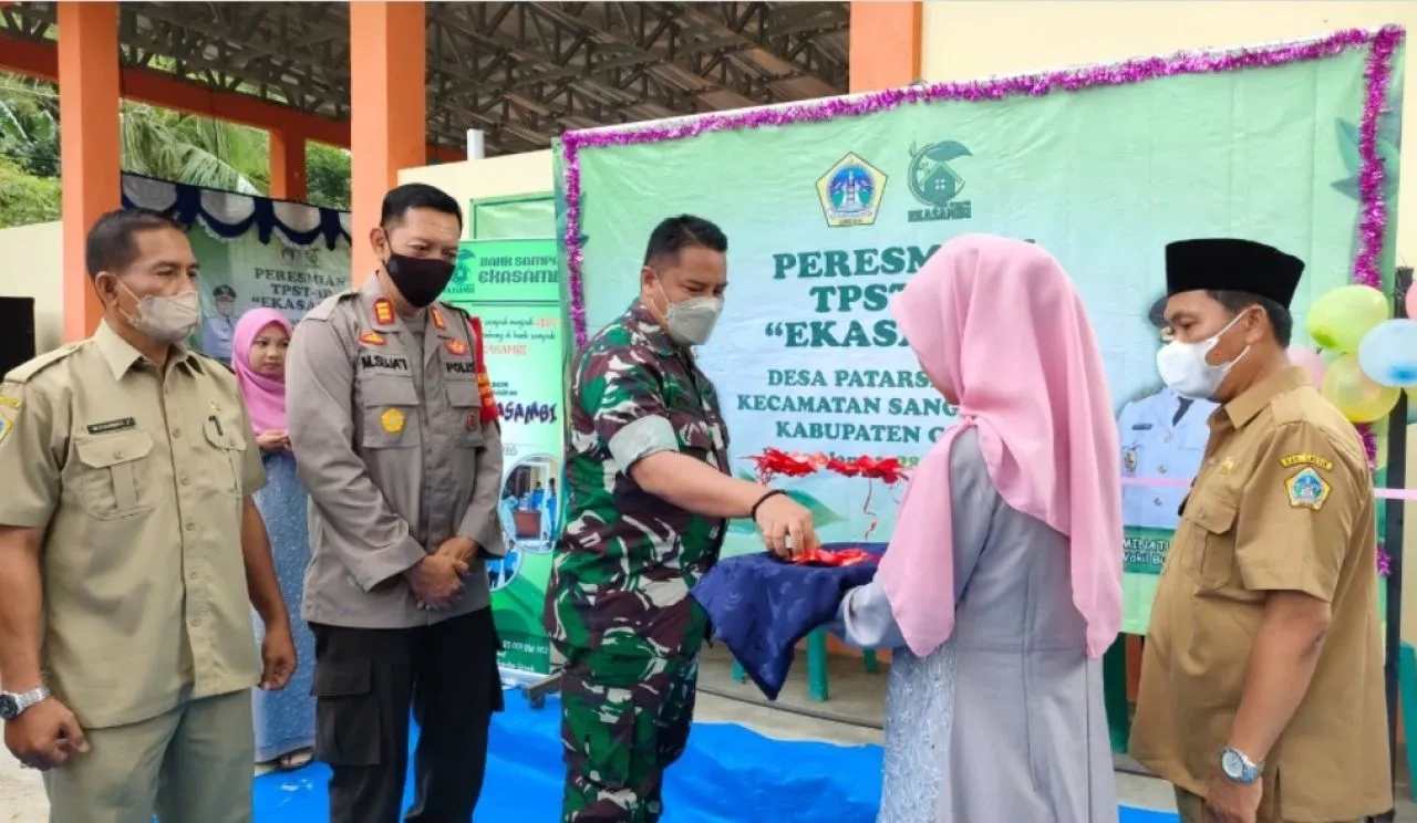 Kurangi Permasalahan Sampah, Desa Patarselamat Resmikan TPST-3R EKASAMBI