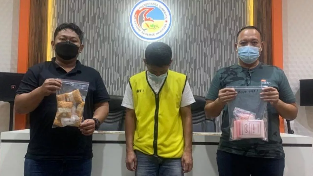 Berbisnis Narkoba, Warga Medokan Surabaya Ditangkap Polisi