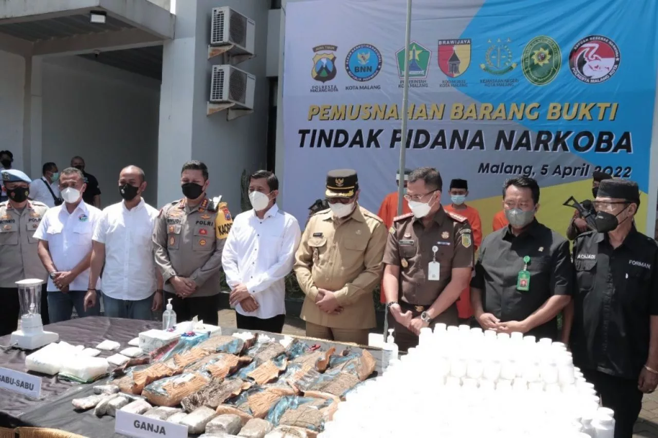 Belasan Kilogram Narkoba di Musnahkan Polresta Malang Kota Bersama BNN