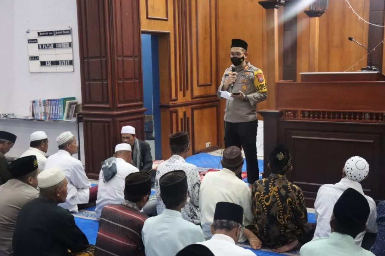 Besek Tape, Kapolres Bondowoso Ajak Stake Holder Tekan Kriminalitas