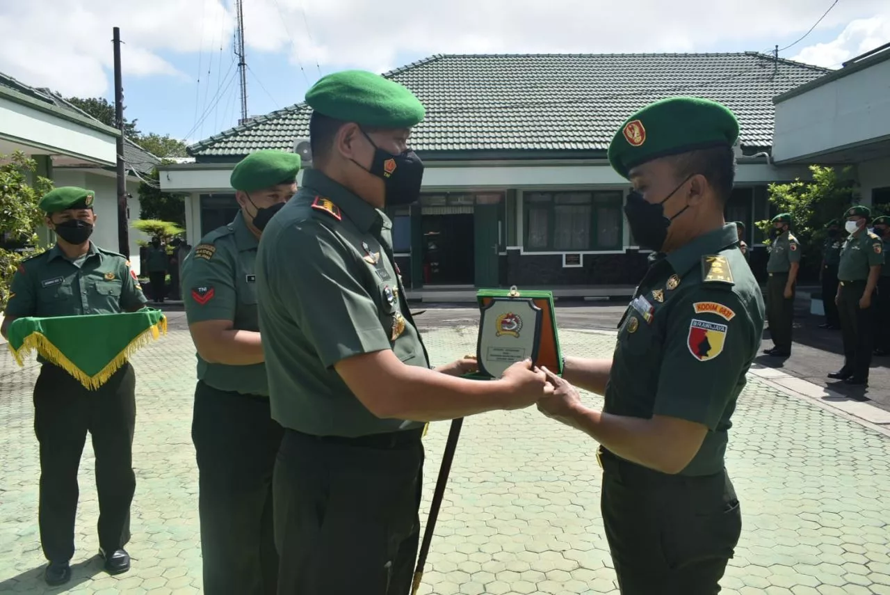 Dandim Surabaya Timur Pimpin Sertijab Kasdim