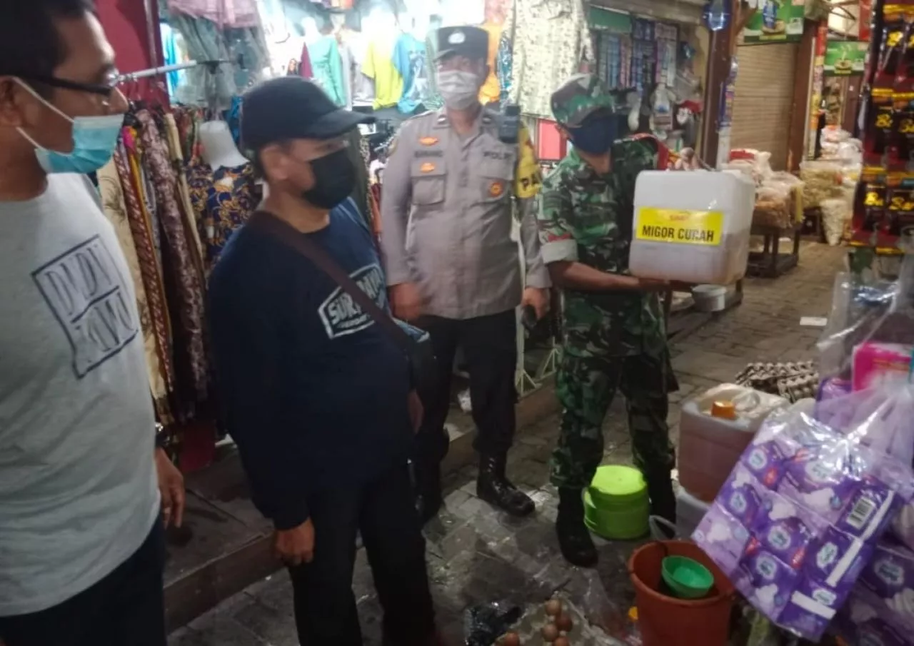 Pastikan Stabilitas Harga Minyak Goreng Curah di Pasaran Babinsa Turun Kelapangan