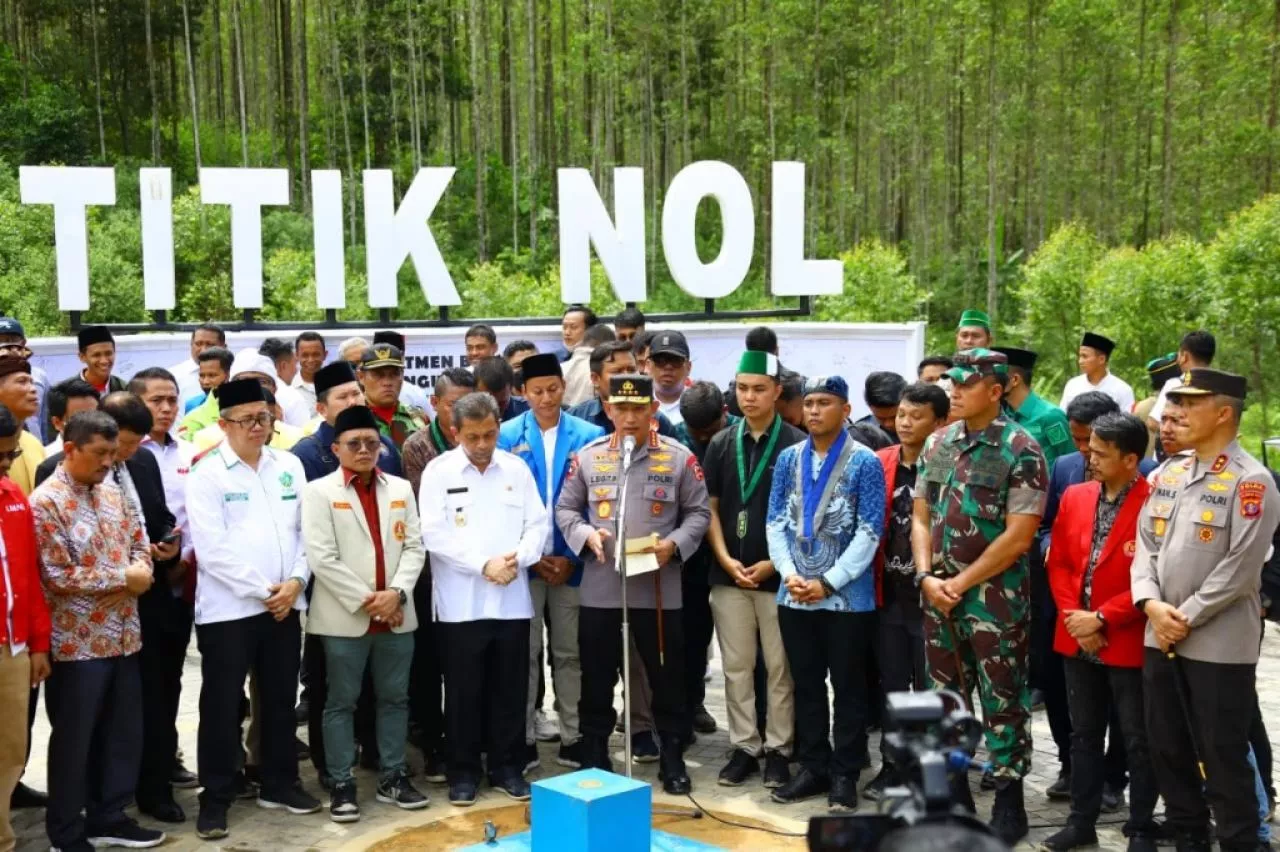 Kapolri Gelorakan Indonesia Emas 2045, Acara Gelar Bakti Kesehatan Titik O IKN