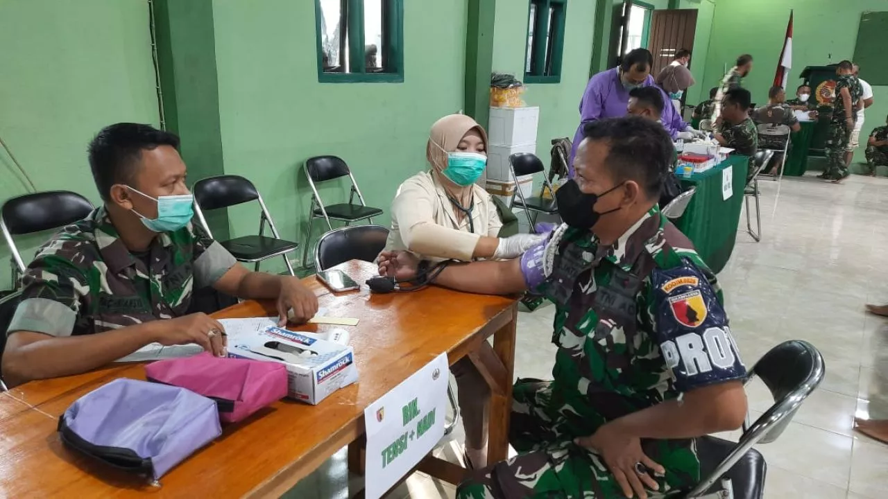 Cek Kondisi Kesehatan Personil Kodim 0826 Pamekasan Gelar Rikes Berkala Tahun 2022