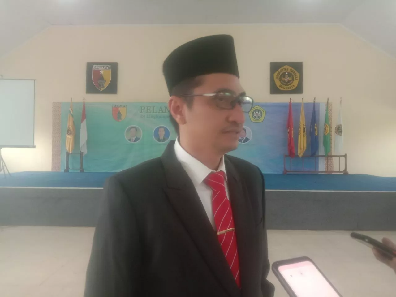 Bastianto Nugroho Resmi Menjabat Dekan Fakultas Hukum Unmer Surabaya