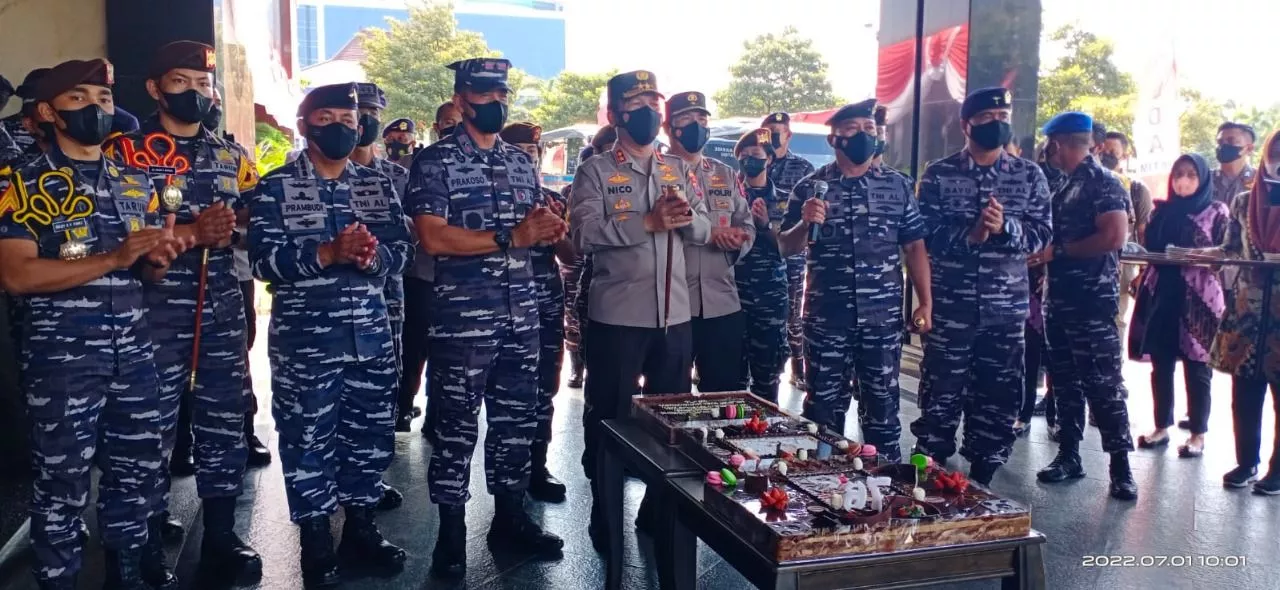 Brass Band Kodiklatal Meriahkan Ultah Korps Bhayangkara